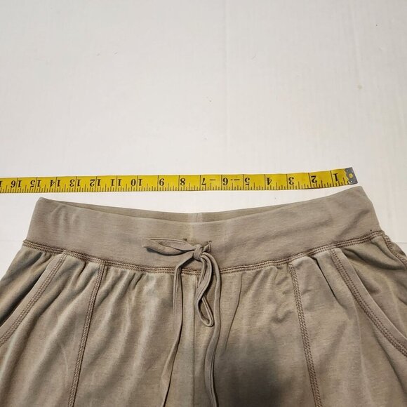 Koolaburra by UGG sz M wide leg cropped pants light brown tan - Picture 10 of 14